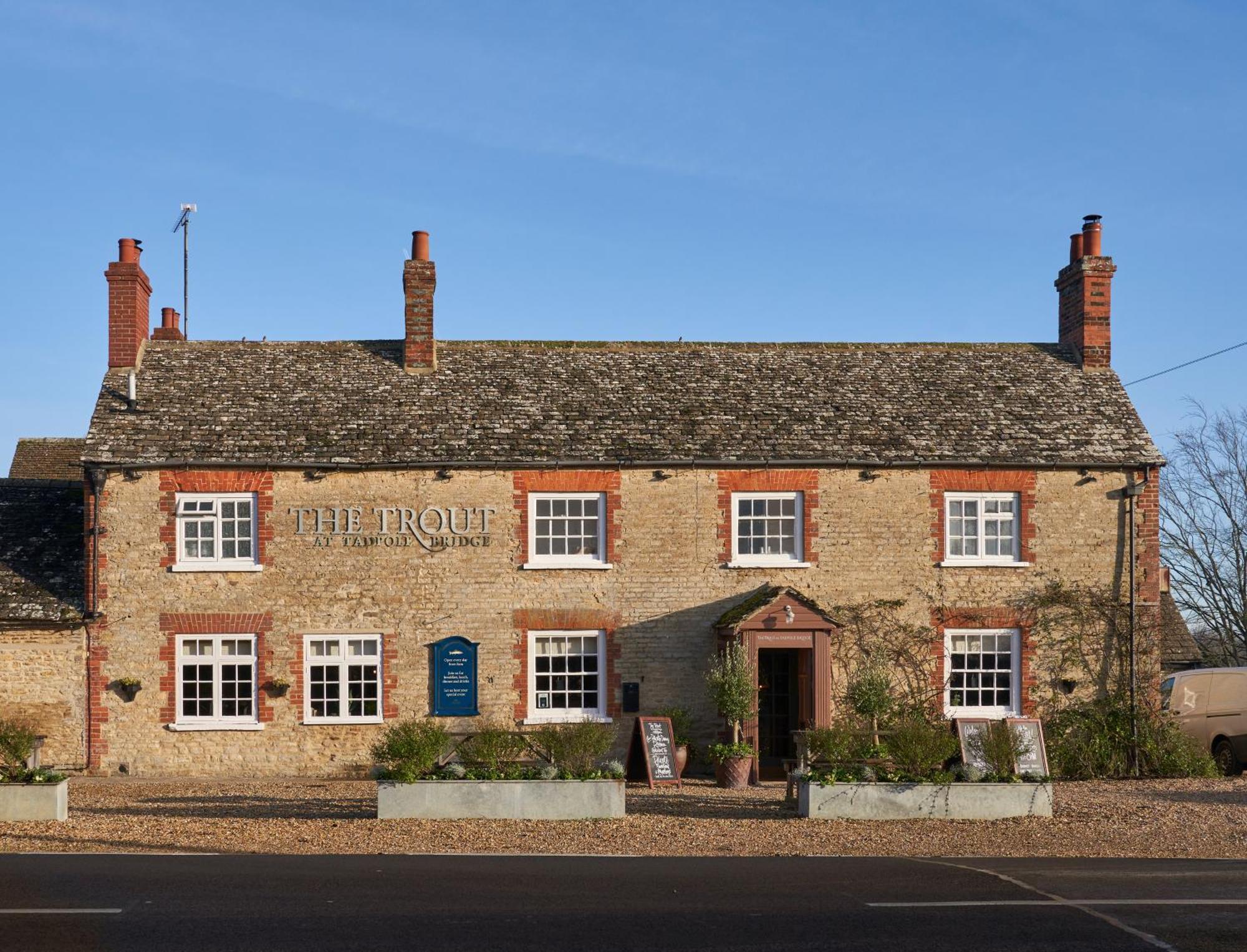 Hotel The Trout At Tadpole Bridge Faringdon Exterior foto